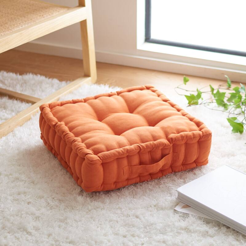 SAFAVIEH Isgard Tufted 18-inch Square Floor Pillow with Insert