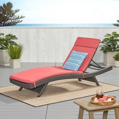 Salem Outdoor Wicker Adjustable Chaise Lounge with Cushion by Christopher Knight Home