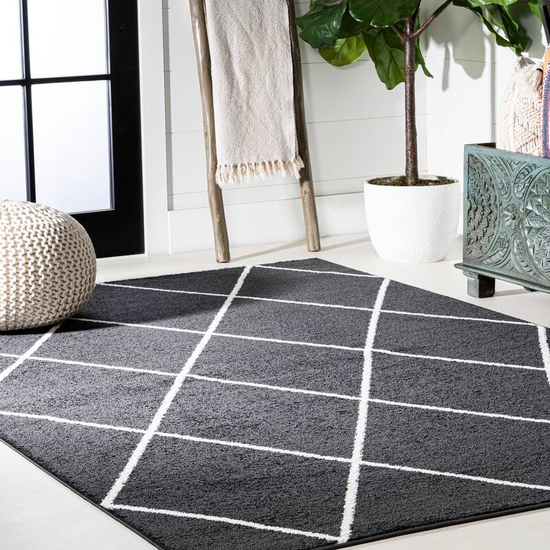 JONATHAN Y Viscon Minimalist Diamond Trellis Area Rug