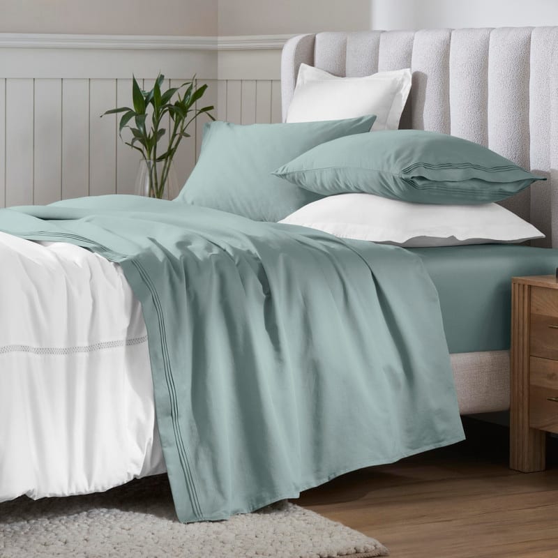 Superior Egyptian Cotton 650 Thread Count Deep Pocket Solid Sheet Set