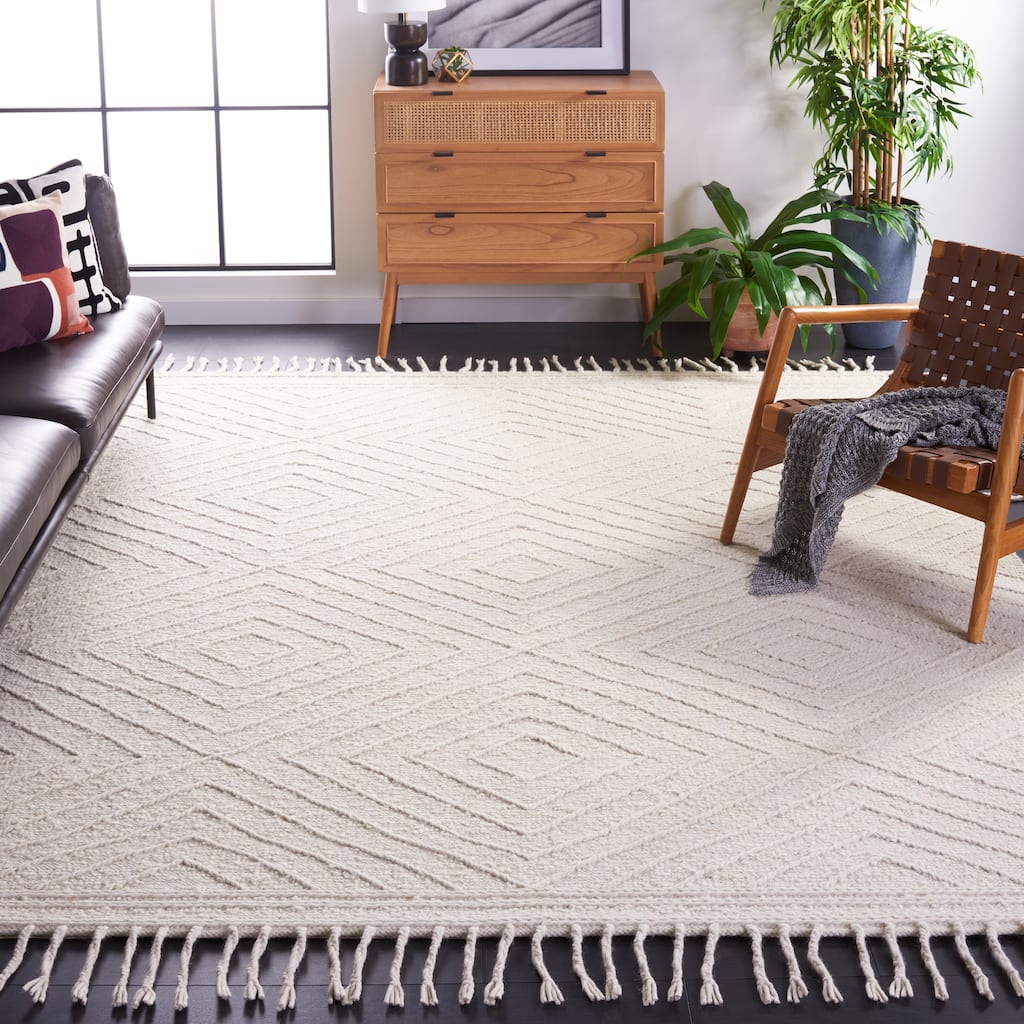 SAFAVIEH Handmade Natura Silena Wool Rug