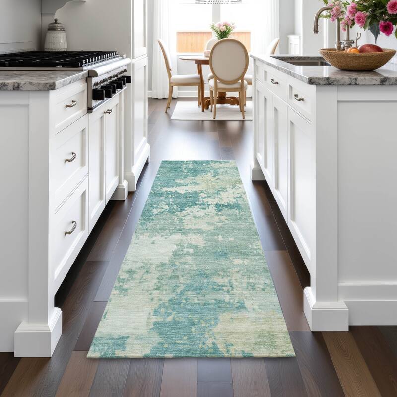 Machine Washable Indoor/Outdoor Contemporary Blend Chantille Rug