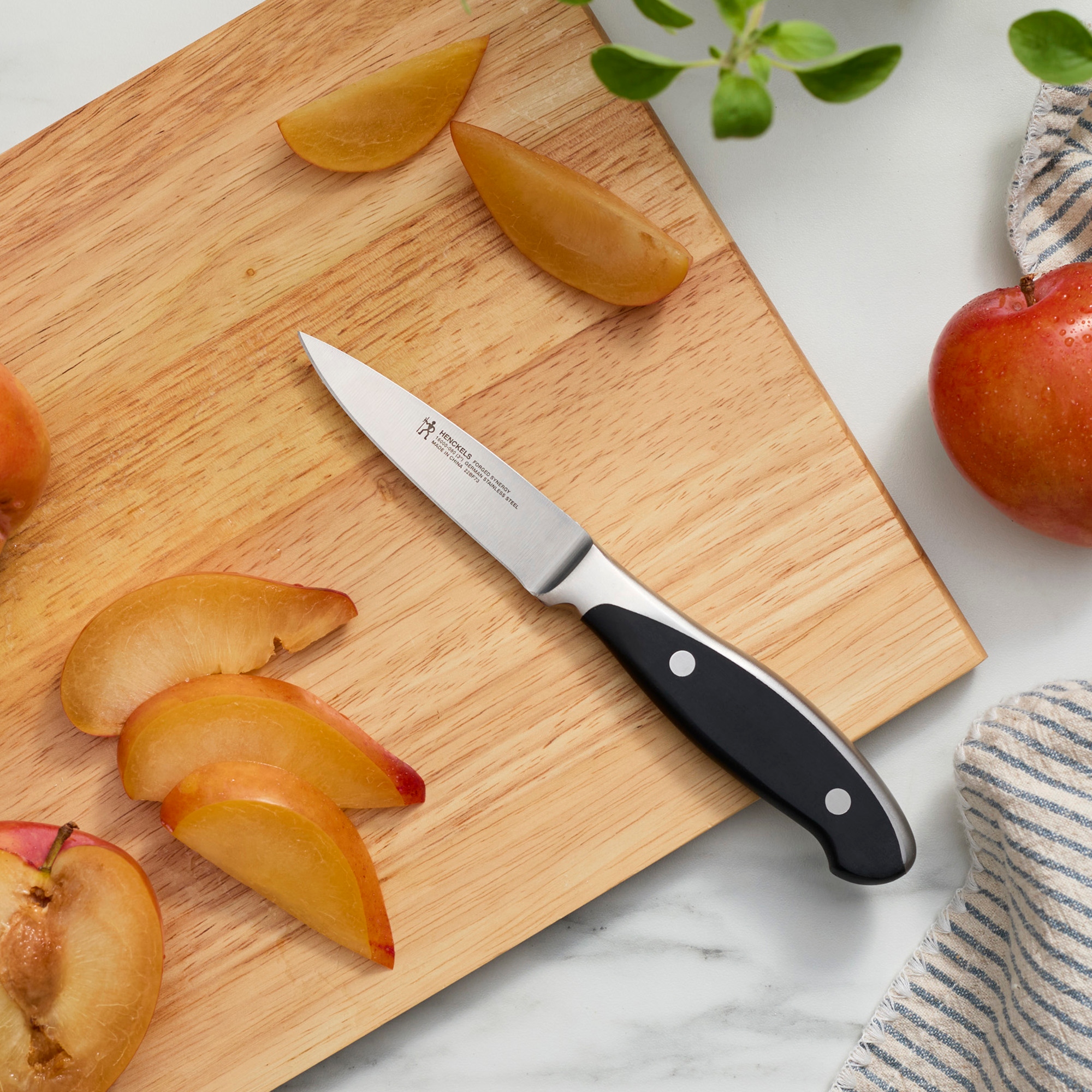 HENCKELS Forged Synergy 3-inch Paring Knife