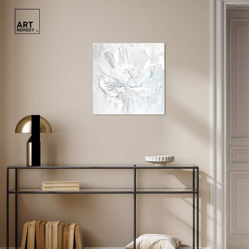 Art Remedy Off-White Magnolia II Floral Fine 1 Piece Canvas Wall Art