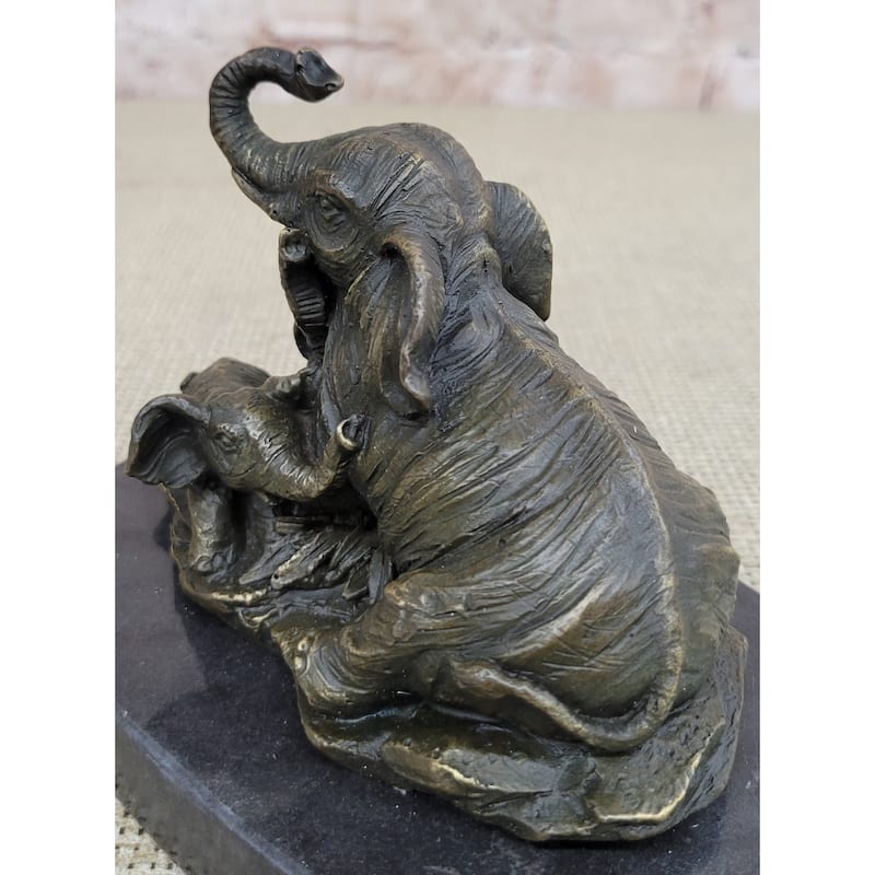 Elephant Mother And Babies Bronze Statue Sculpture Miniature Collectible 5 Inches X 6 Inches