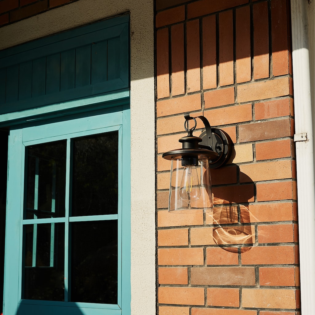 1-Light Outdoor Wall Sconce - 6.62"x8.3"x12"