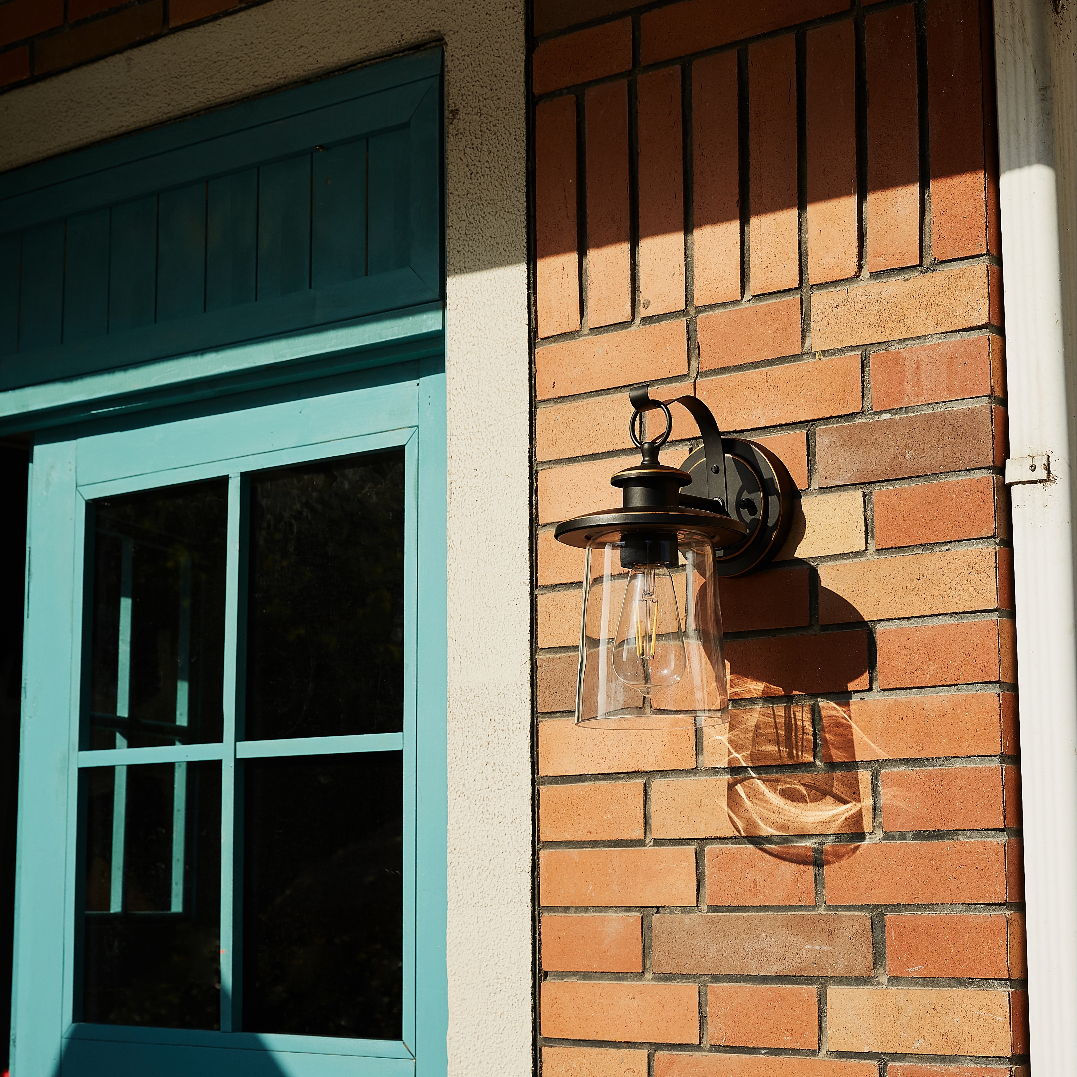 1-Light Outdoor Wall Sconce - 6.62"x8.3"x12"