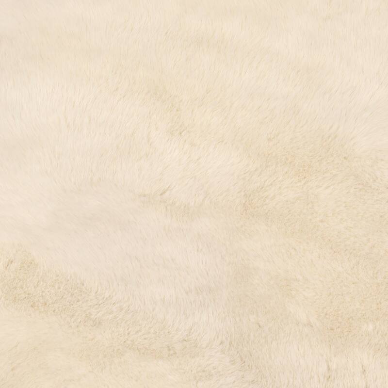 Premium-Sized Faux Fur Christmas Tree Skirt - 72" - Cream