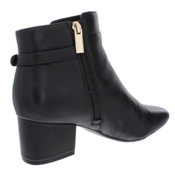 bandolino faruka block heel zip booties