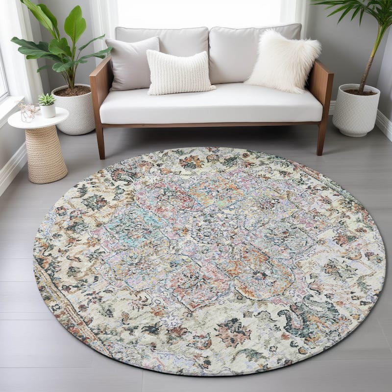 Machine Washable Indoor/Outdoor Traditional Chantille Rug