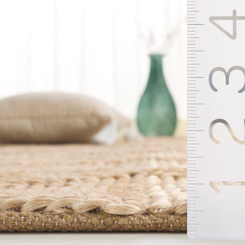 SAFAVIEH Handmade Natural Fiber Cailyn Farmhouse Wool Rug