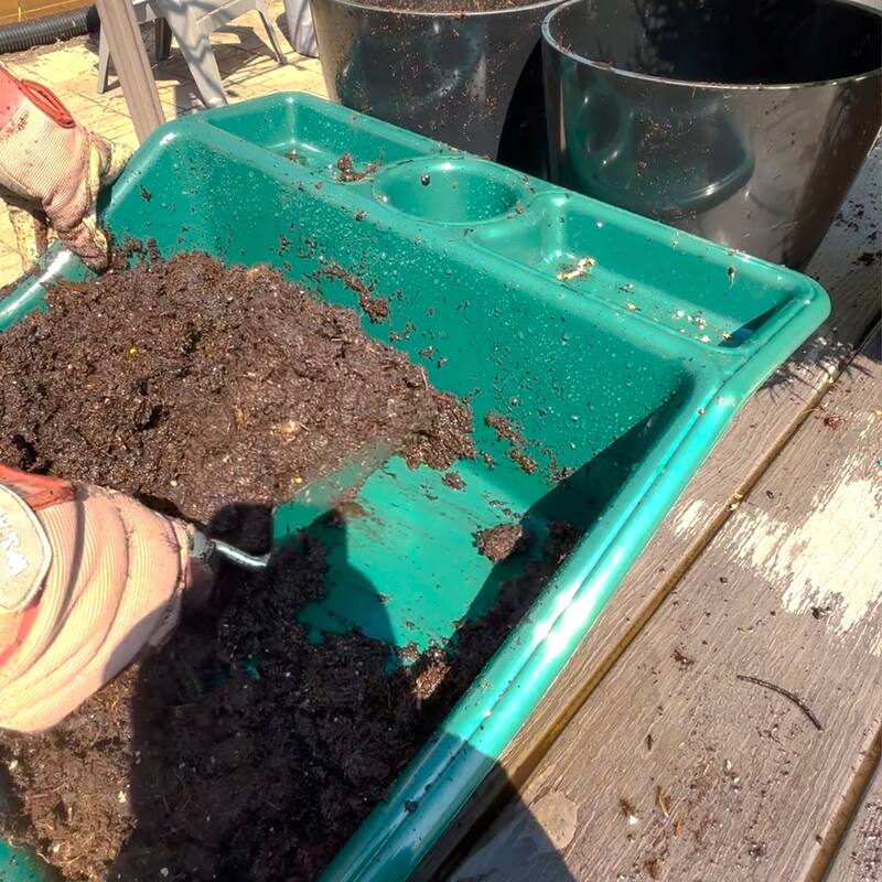 Compact Garden Tidy Tray with Shelf - 19"L x 19.5"W x 6"H; 2lbs