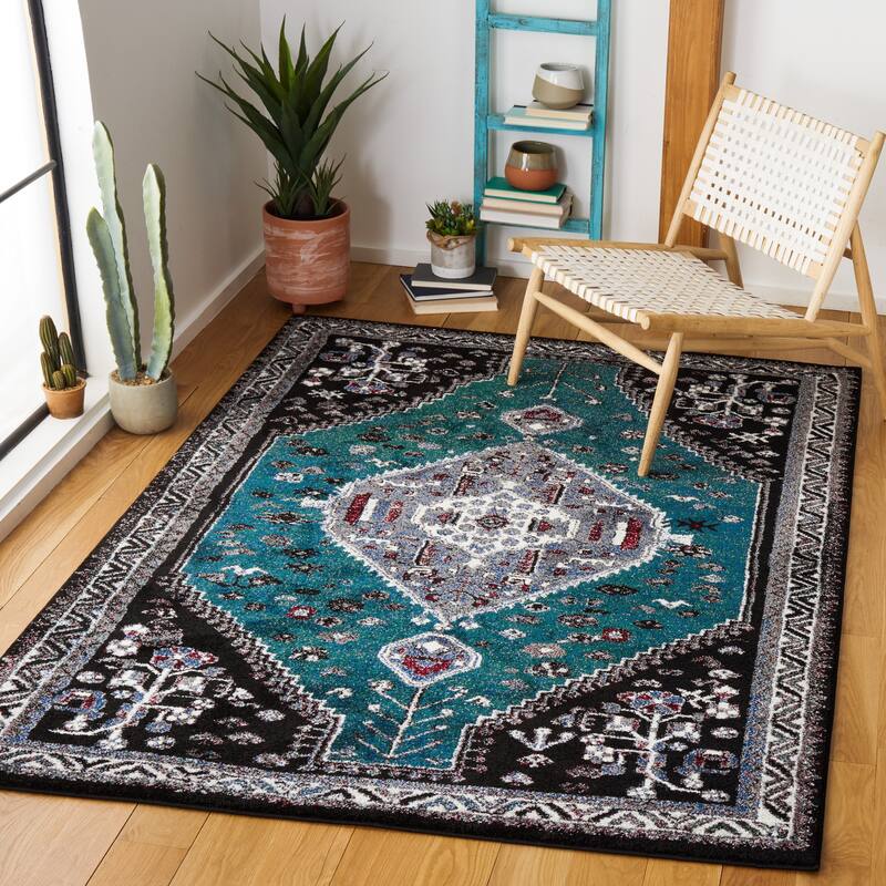 SAFAVIEH Vintage Hamadan Mehrnaz Traditional Oriental Rug - 6'7" Square - Green/Black
