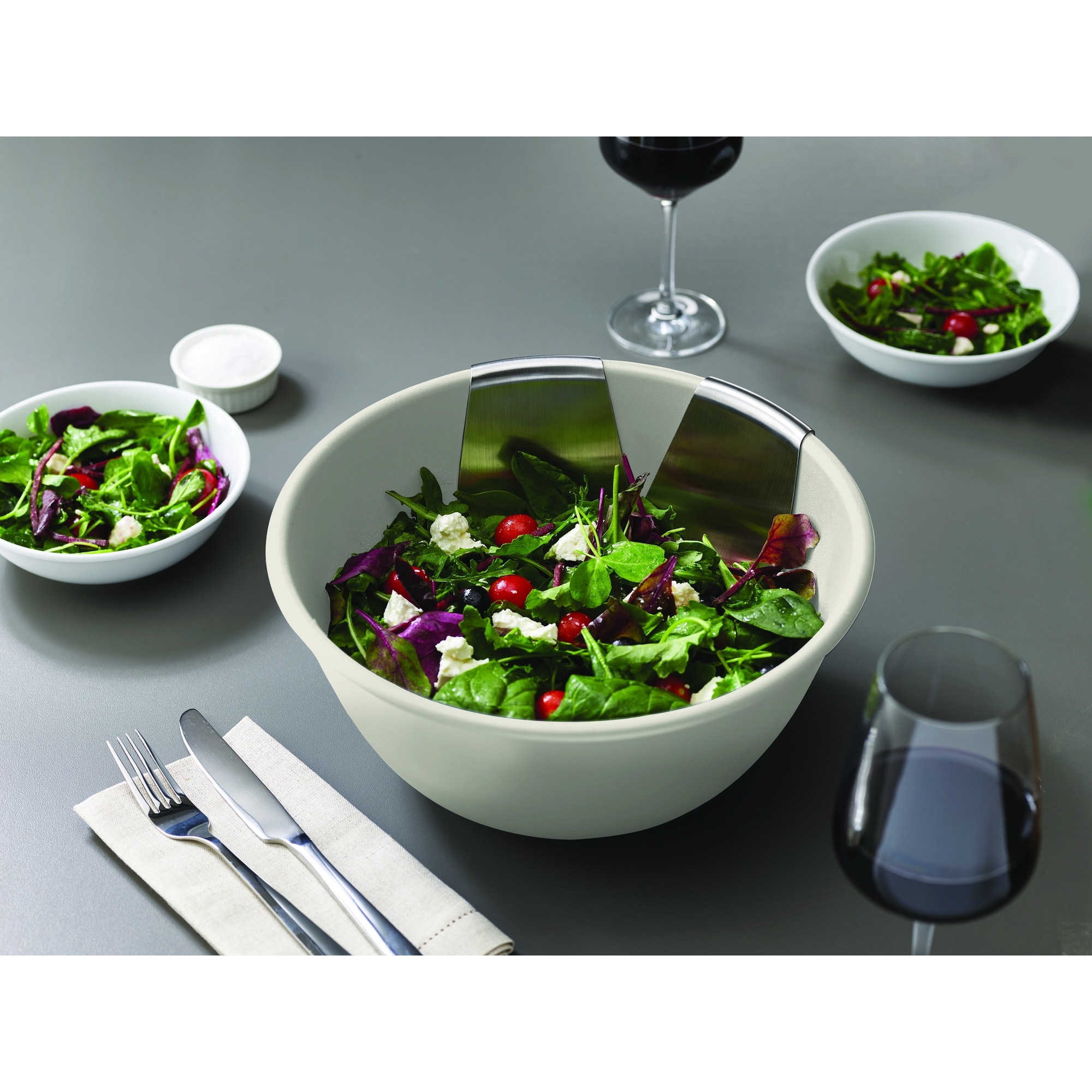 https://ak1.ostkcdn.com/images/products/is/images/direct/dad24ec2170322fe84615dbde4f1874ecec32857/Uno-Salad-Bowl-%26-Server-Set.jpg