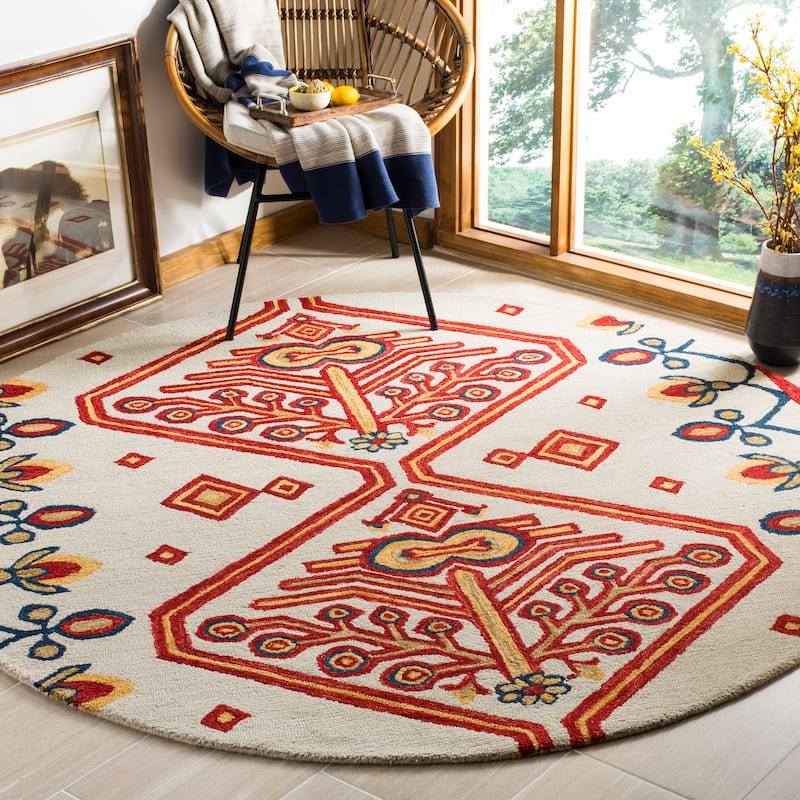 SAFAVIEH Handmade Aspen Giuseppina Boho Tribal Wool Rug - 7' Round - Ivory/Multi