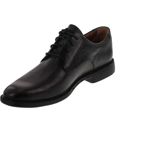 clarks unbizley plain