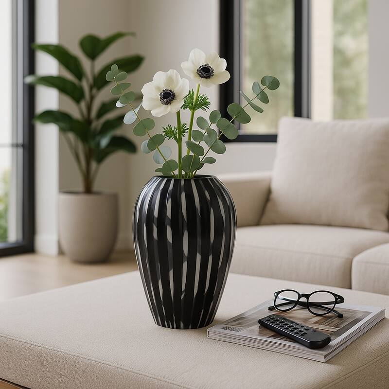 Glass Small Curved Tapered Decorative Vase - Black