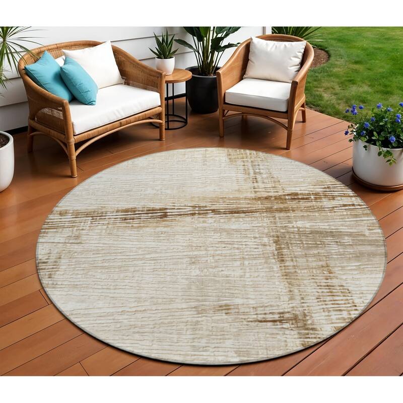HomeRoots Striped Transitional Rectangle Outdoor Rug - 8' Round