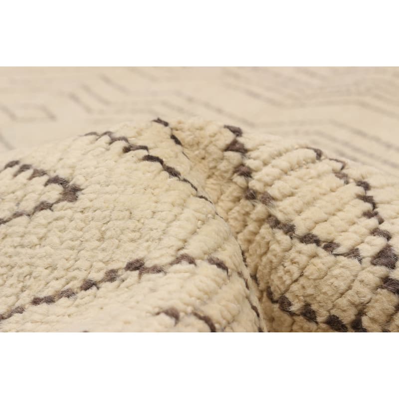 ECARPETGALLERY Hand-knotted Pak Finest Marrakesh Cream Wool Rug - 8'10 x 12'4