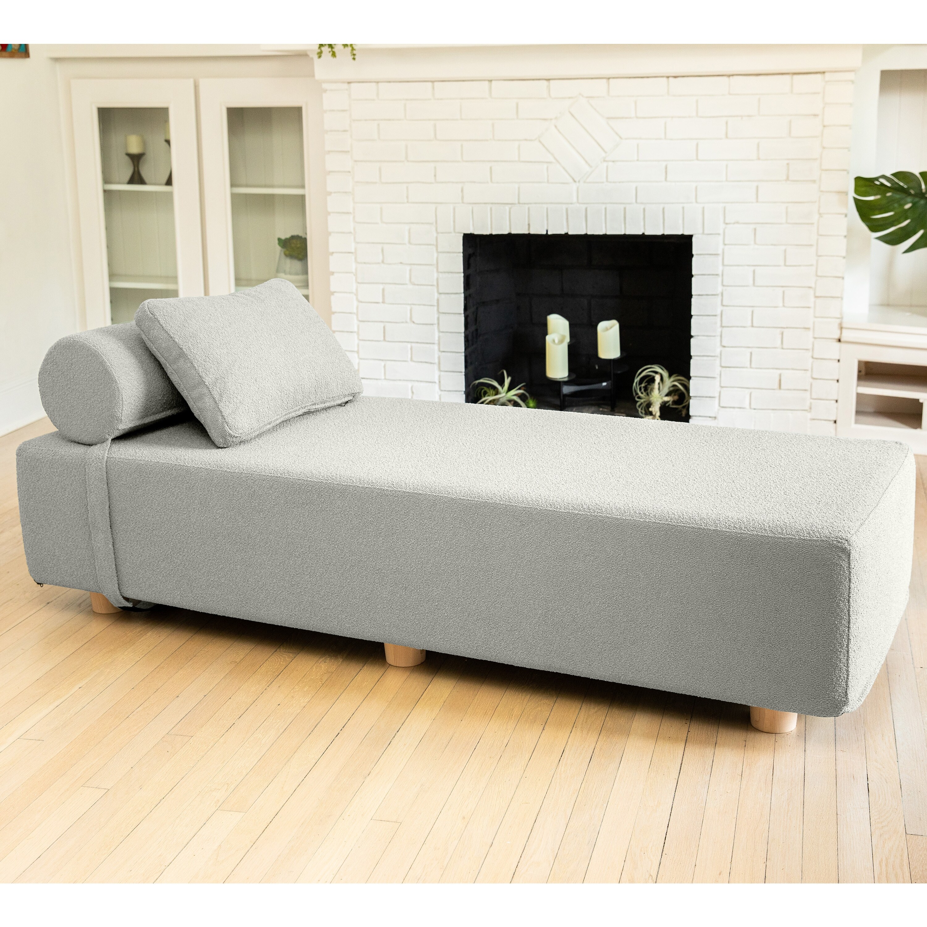 Jaxx Alvy Indoor Lounger Daybed Luxurious Lounger with Maple