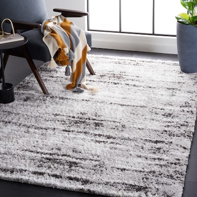 SAFAVIEH Berber Shag Norie Rug
