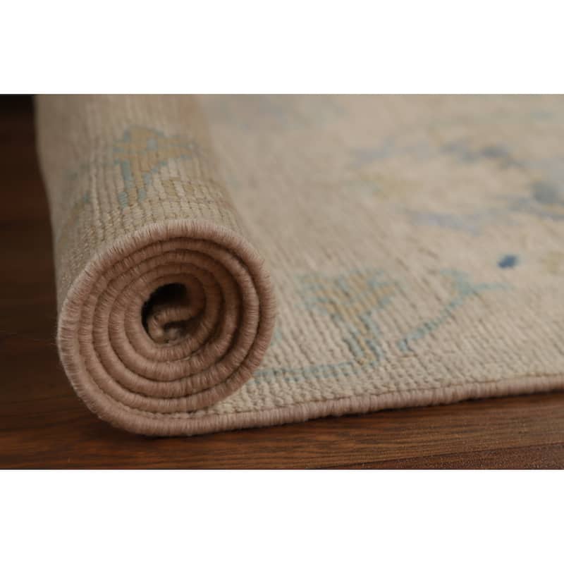 Hand Knotted Oriental 100% Wool Carpet Transitional All-Over Beige & Ivories Oushak Runner Rug - 9' 9'' X 3' 0''