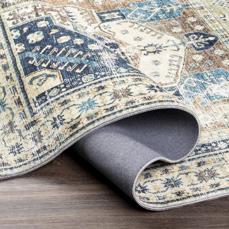 Livabliss Traditional Erin Medallion Area Rug