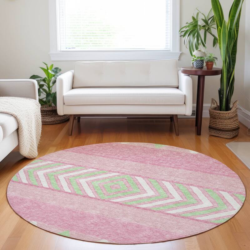 Machine Washable Indoor/ Outdoor Global Boho Chantille Rug