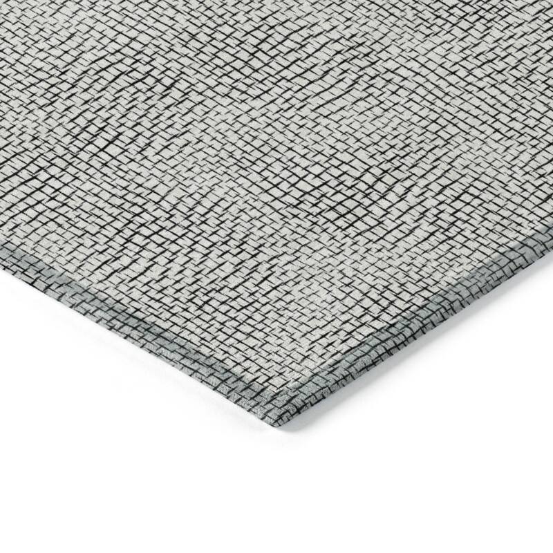 HomeRoots Geometric Transitional Rectangle Outdoor Rug