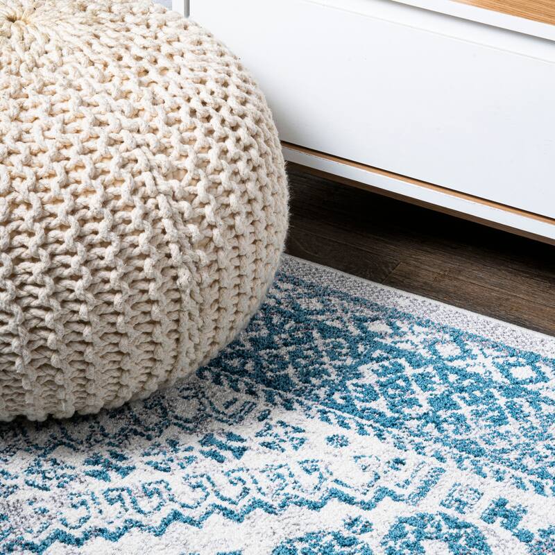 JONATHAN Y Dhiya Cottage Medallion Area Rug