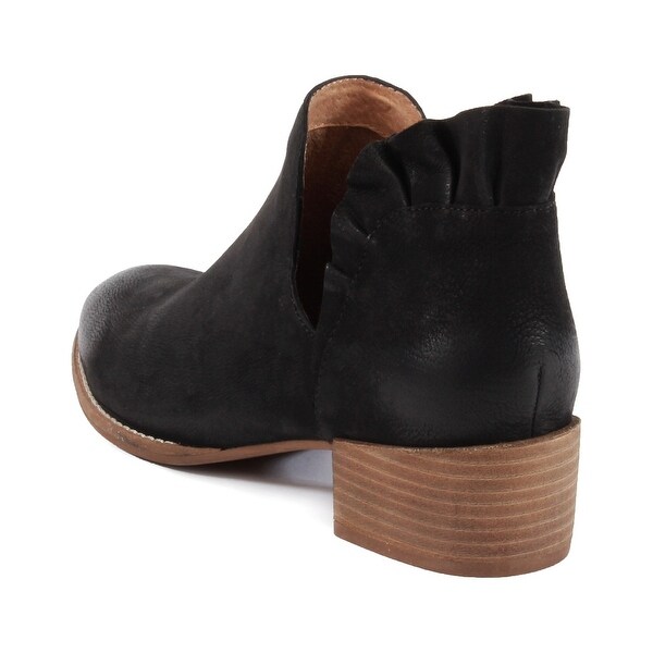 Seychelles Renowned Leather Bootie 