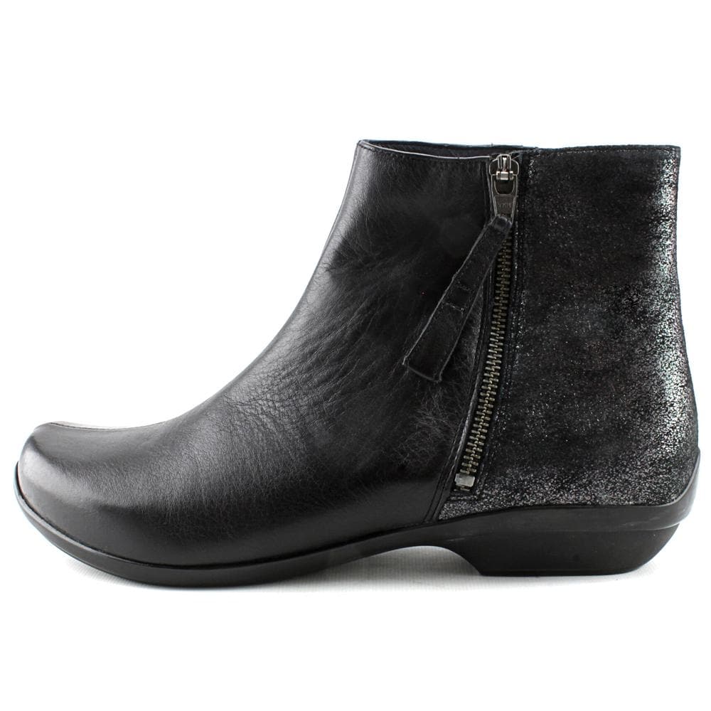 dansko otis boot