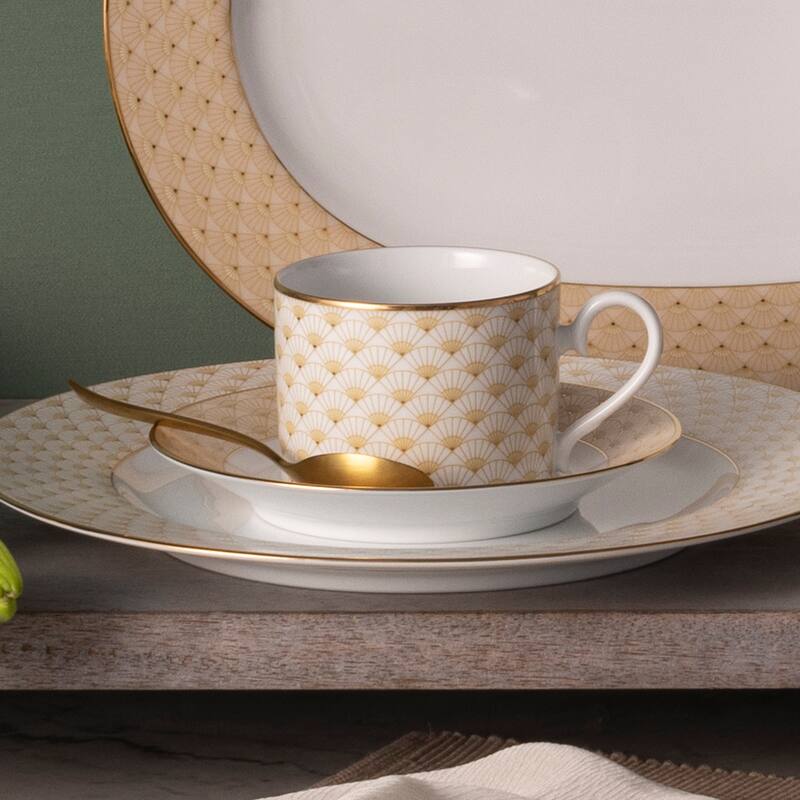 Trocadero Gold Set Of 4 Saucers, 6"