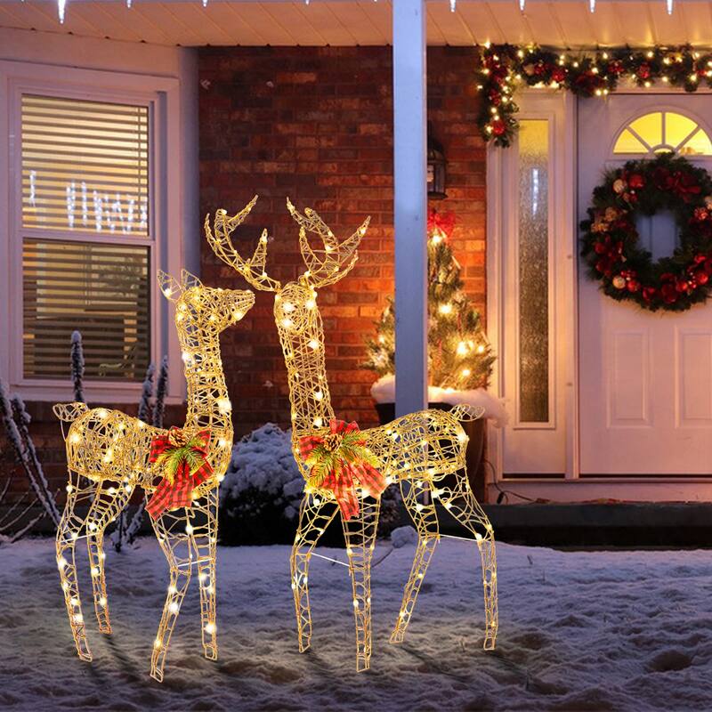 2 PCS Pre-lit Christmas Reindeer Family Deer Decoration w/ LED Lights