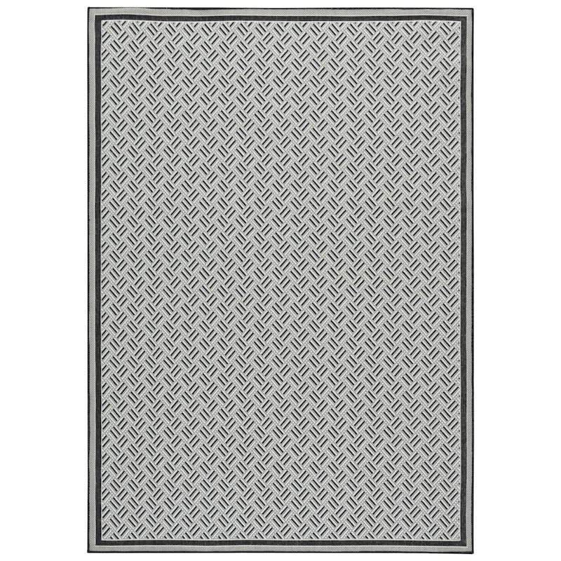 SAFAVIEH Terrace Elita Indoor/Outdoor Washable Backyard Patio Rug