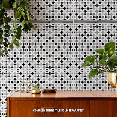 Merola Tile Sevillano Giralda Light Grey 7-7/8" x 7-7/8" Ceramic Wall Tile - Case (25 Tiles)