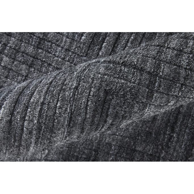 Vewag Traditional Woven Area Rug By HomeRoots - 4' x 6'