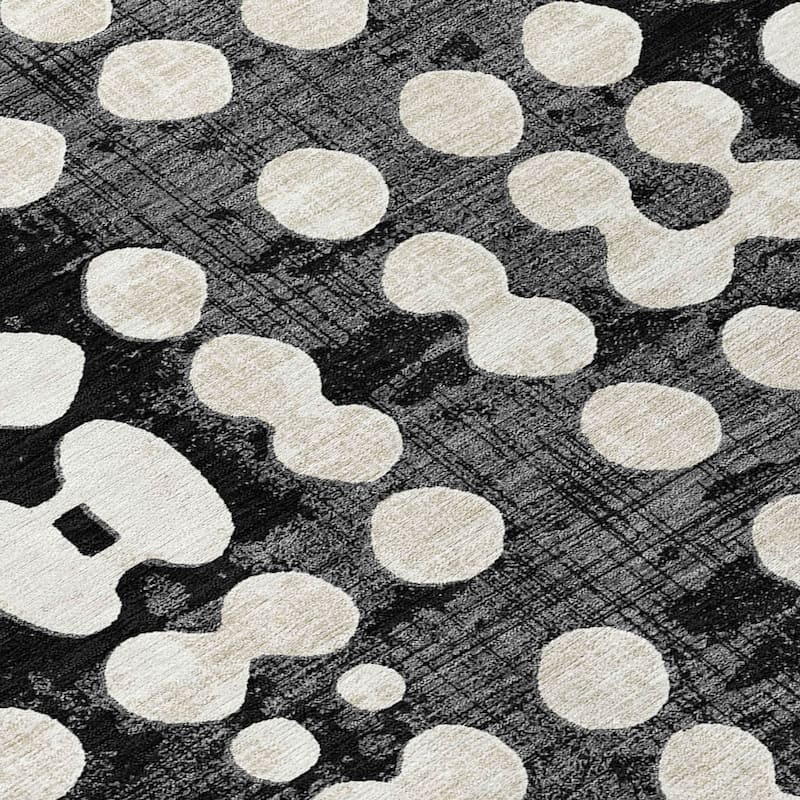 Machine Washable Indoor/ Outdoor Chantille Abstract Dots Rug