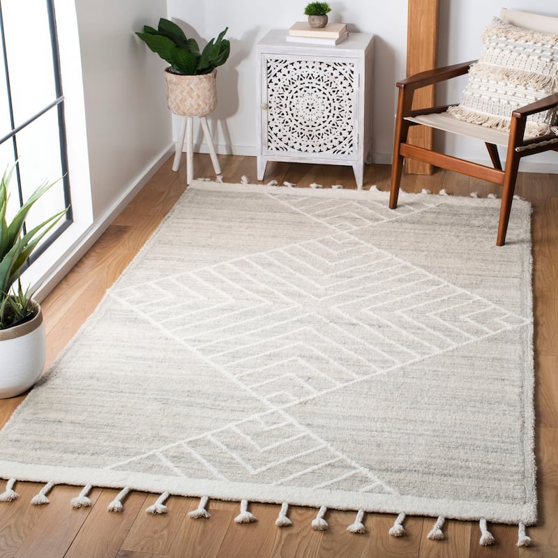 SAFAVIEH Handmade Casablanca Nest Boho Wool Rug - 5' - 6' x 9' - Beige/Ivory