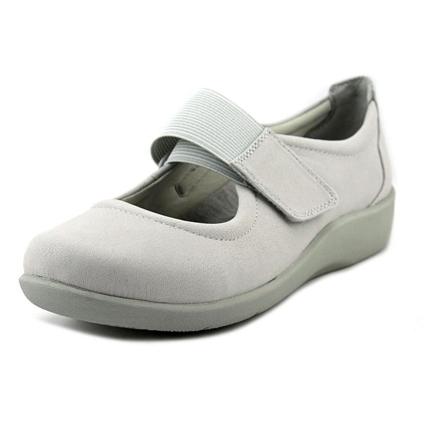 clarks cloudsteppers womens white