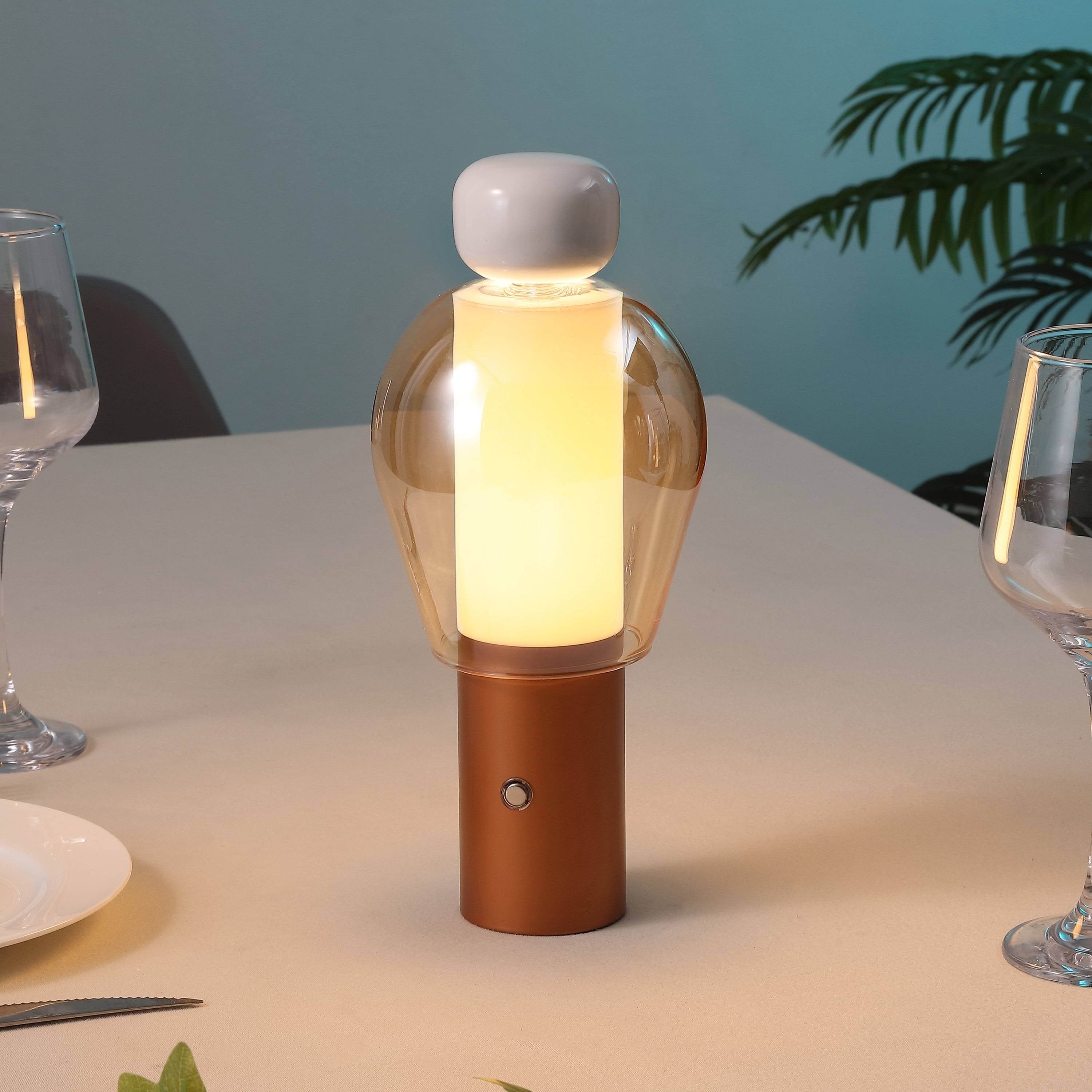 JONATHAN Y 10.75" Candle-Style Rechargeable/Cordless Dimmable Integrated LED Table Lamp with Touch Sensor - 10.75