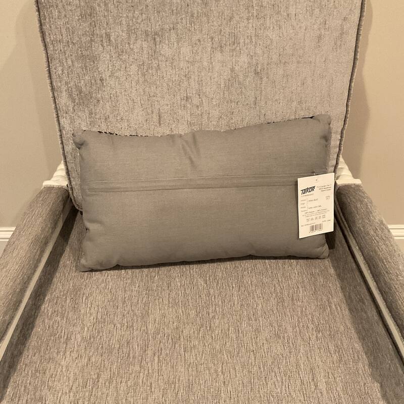 HERAT ORIENTAL Handmade Chenille Throw Pillow