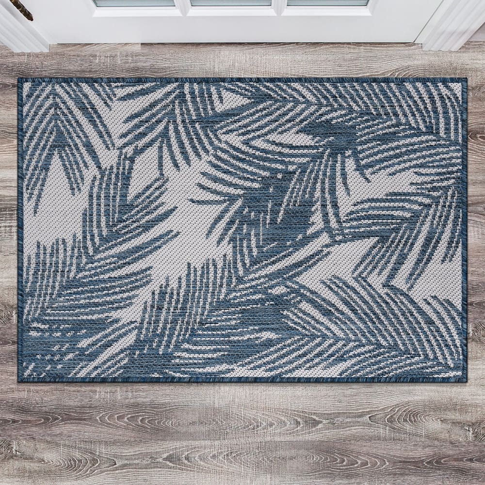 World Rug Gallery Contemporary Distressed Leaves Textured Flat Weave Indoor/Outdoor Area Rug