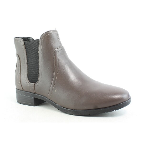 ladies chelsea boots size 6