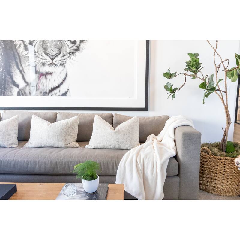 Jennifer Adams Cloud Ultra-Plush Throw