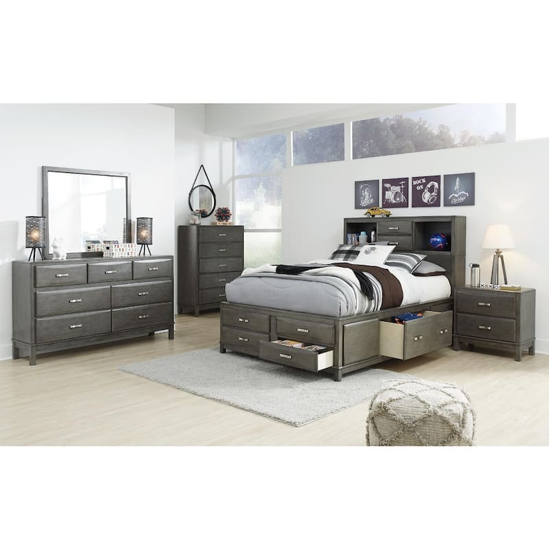 Signature Design By Ashley Caitbrook Weathered Gray 7-Drawer Dresser