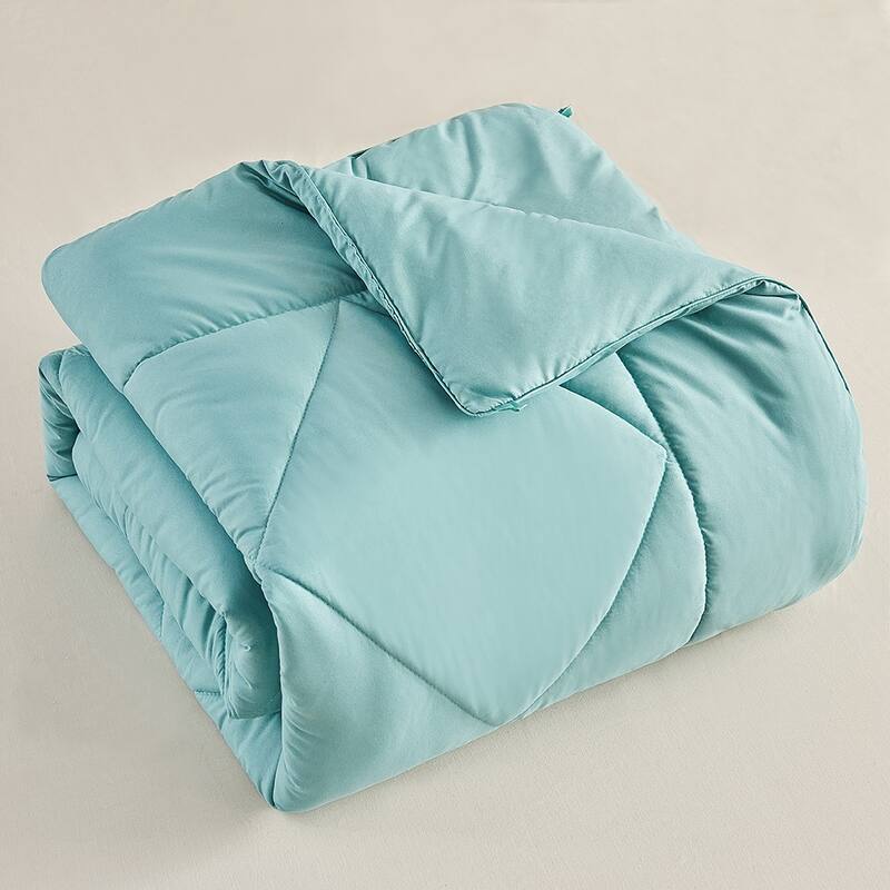 Reversible Down Alternative Quilted Comforter