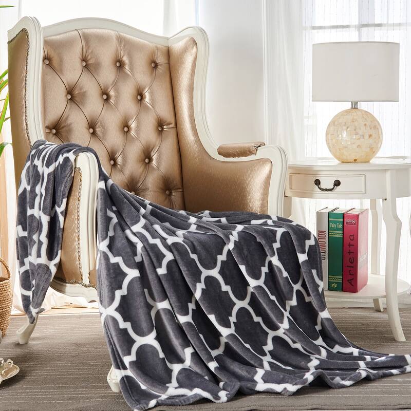 Microlight Ultra Soft Plush Throw Blanket - Grey Geometry