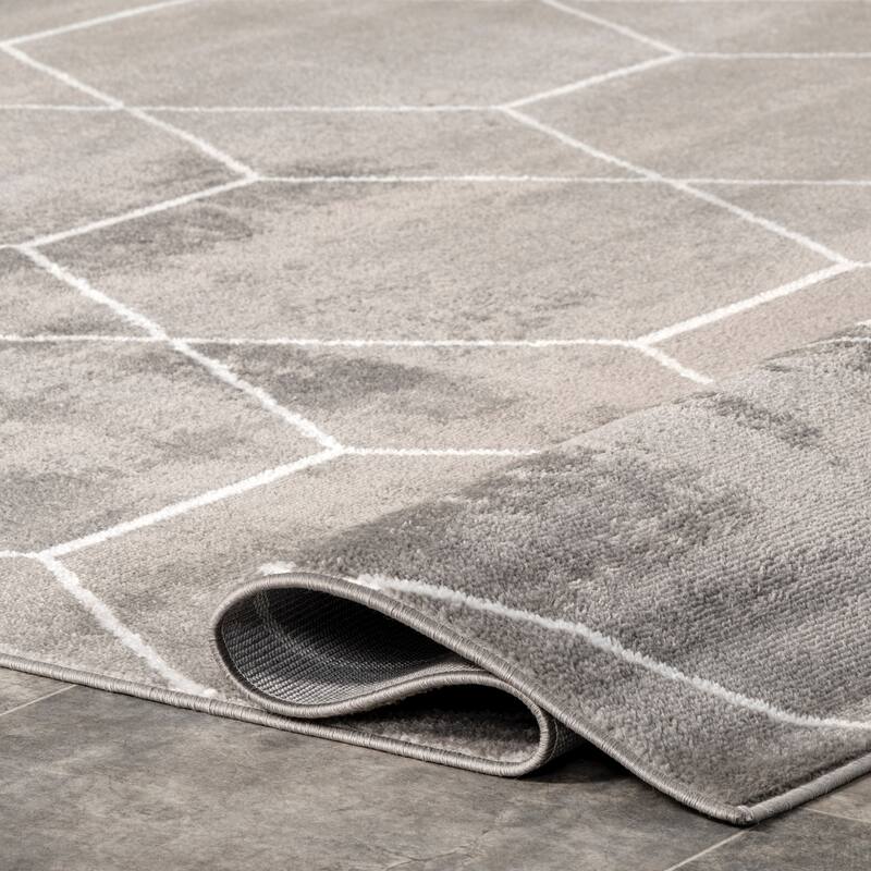 Nuloom Veronica Geometric Honeycomb Area Rug