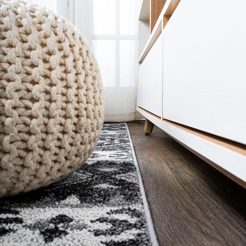 JONATHAN Y Tayri Modern Kilim Geometric Area Rug